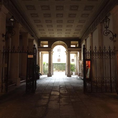 Il Cappello Di Giulietta Hotel Verona Luaran gambar