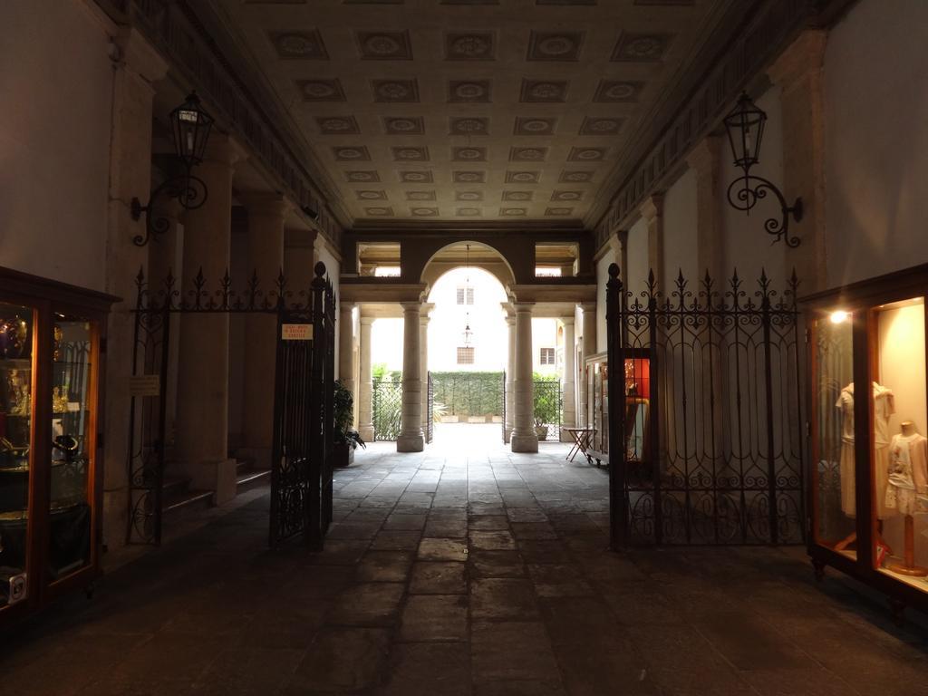Il Cappello Di Giulietta Hotel Verona Luaran gambar